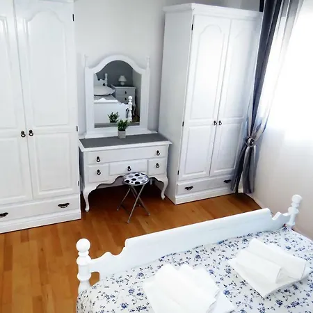 Apartment Central City Апартаменти *