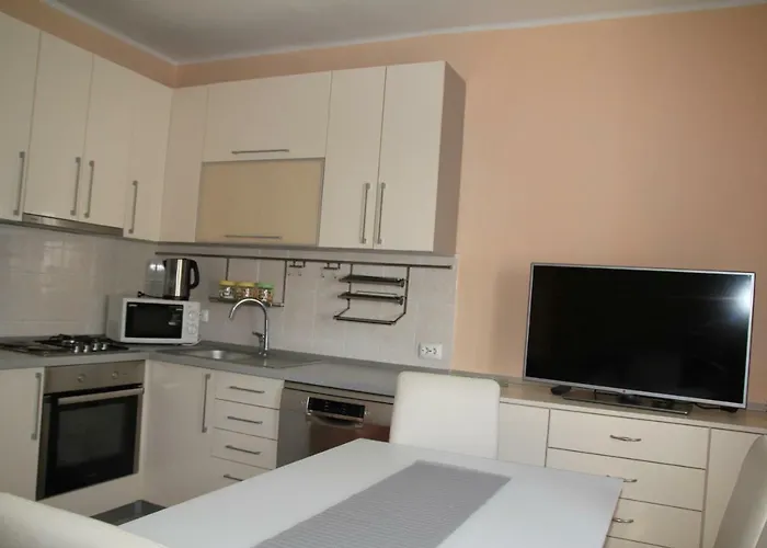 Апартаменти Apartment Central City Макарська